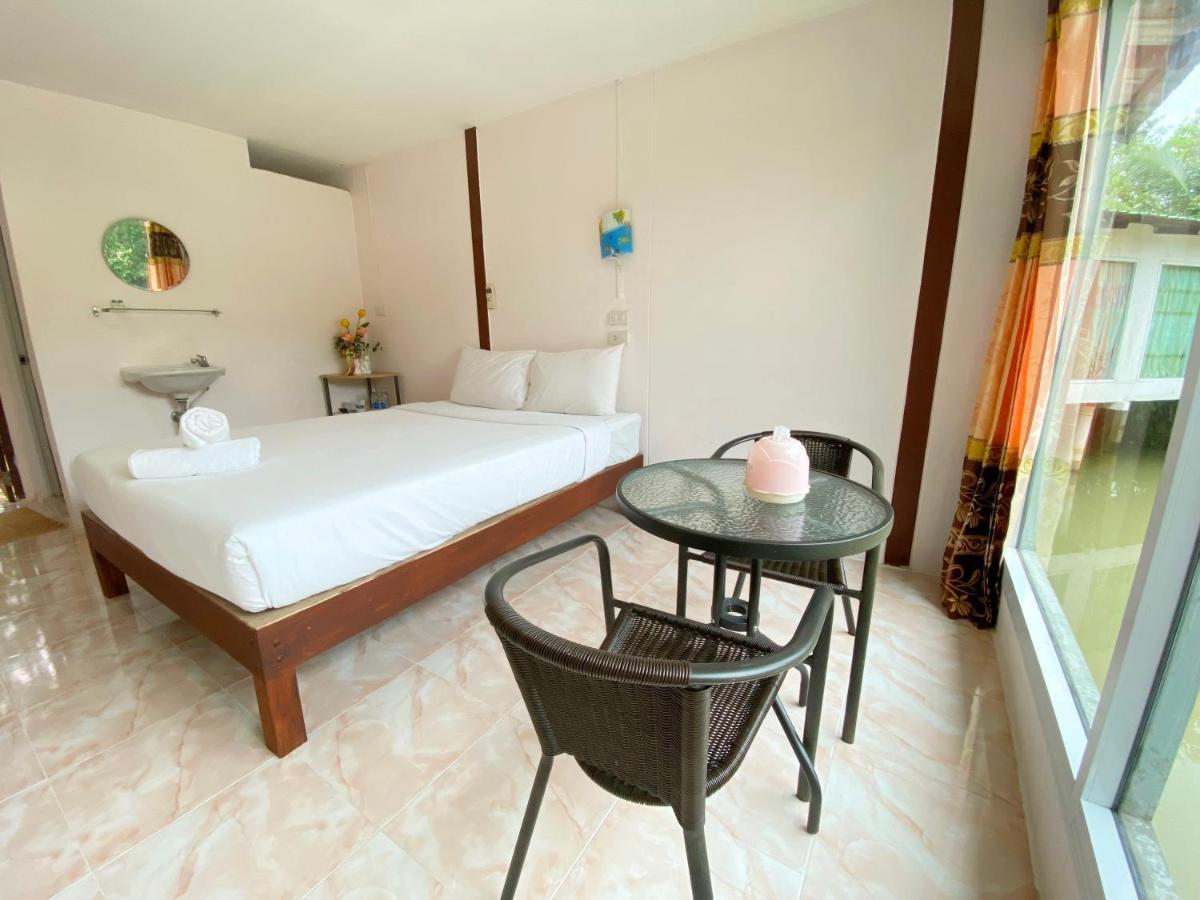 Banpak Suankaew Talaynoi Hotel Phatthalung Exterior photo