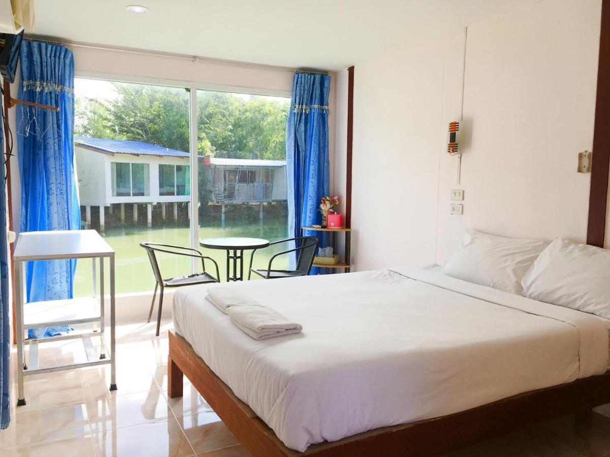 Banpak Suankaew Talaynoi Hotel Phatthalung Exterior photo